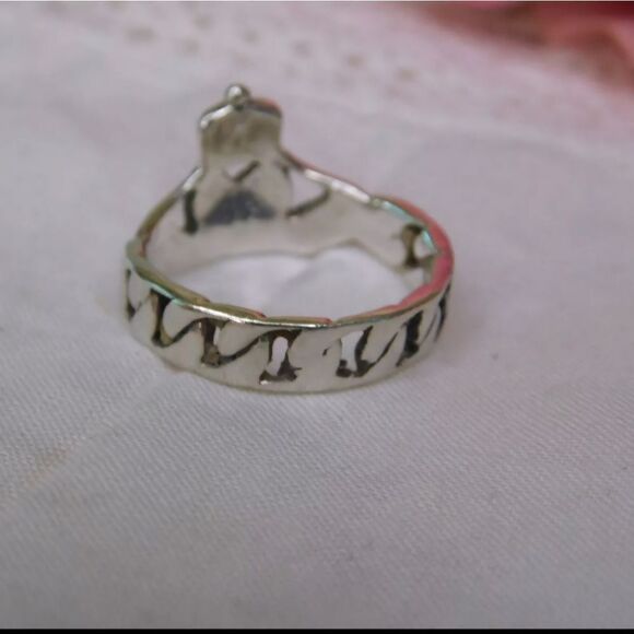 Claddagh Sterling Silver Ring Irish Heart in Your Hands - Picture 6 of 9